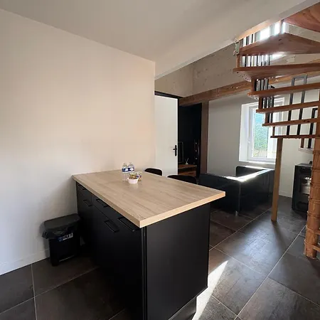 Vakantiehuis L Instant Benaise La-Gripperie-Saint-Symphorien
